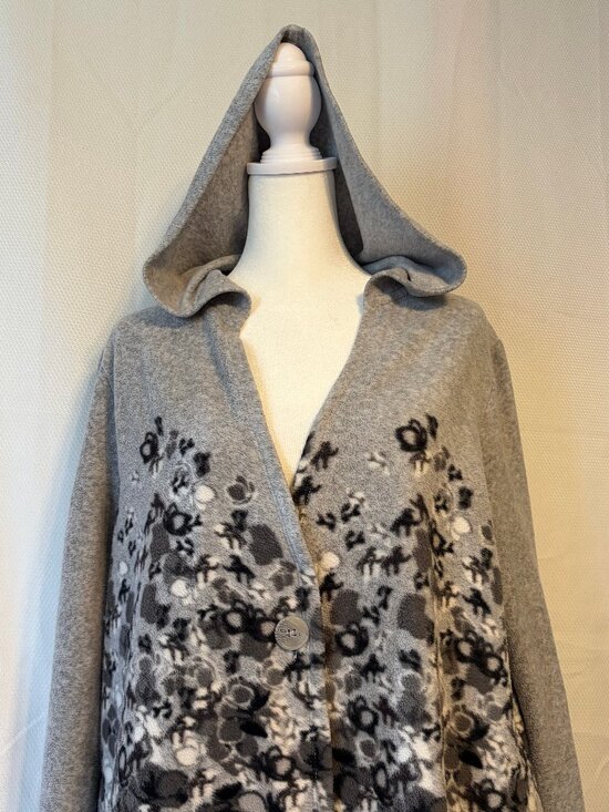 Cuddl Duds Tops - Cuddl Duds Fleece Floral Dip Dye Hoodie Jacket